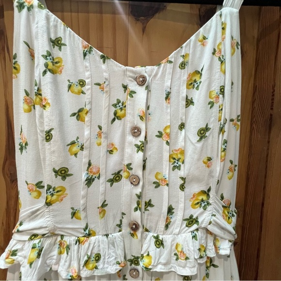 Altar’d State fruit print Dress Size M. Excellent condition tie front or back - Picture 3 of 10